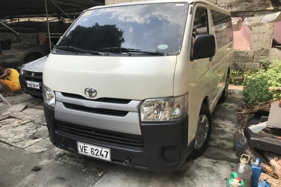 2016 Toyota Hiace Commuter diesel manual for sale