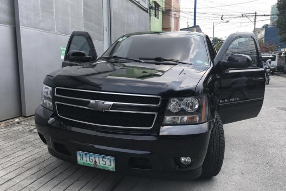 Almost brand new Chevrolet Suburban Gasoline 2010 for sale