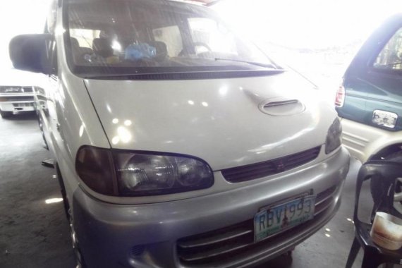 Mitsubishi Spacegear 2001 Diesel Automatic White for sale