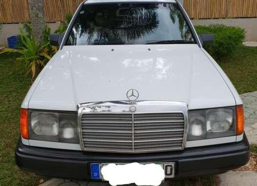 1989 260E Mercedes Benz W124  FOR SALE