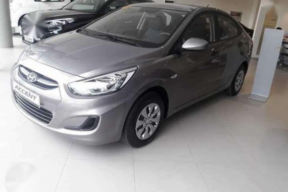 FOR SALE 2018 HYUNDAI Accent 1.4L GL 6MT Gas