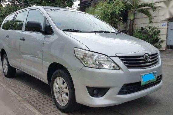 2012 Toyota Innova E diesel automatic FOR SALE