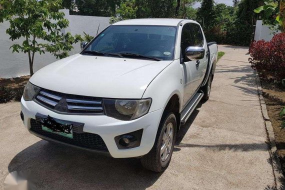 Mitsubishi Strada special edition 2013 for sale