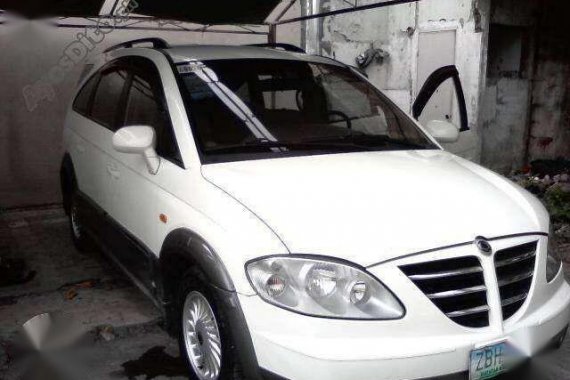 2006 series Ssanyong Stavic FOR SALE