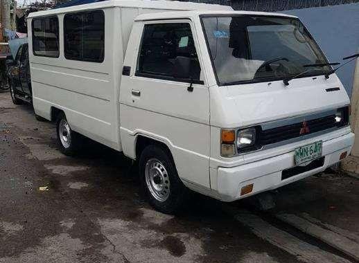 2000 Mitsubishi L300 FB dual ac for sale