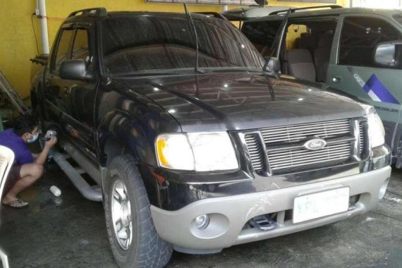 Well-kept Ford sport 2002 for sale