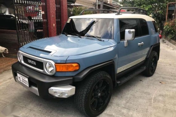 Well-maintained  FJ Cruiser AT 2015 for sale