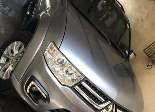 2015 Mitsubishi Montero gls-v se glsv 4x2 diesel for sale