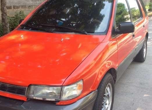 Mitsubishi space wagon...all power..