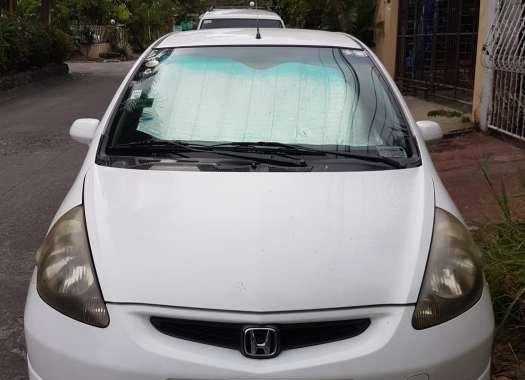 Honda Fit 2009 AT white repriced for sale