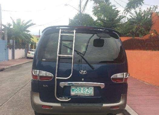 Hyundai Starex Van 2000 Model Blue Color for sale 