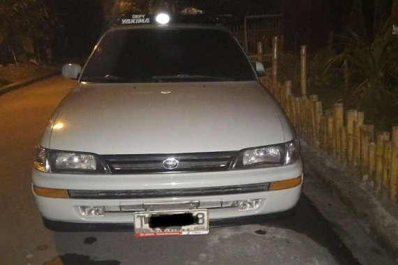 FOR SALE: Toyota Corolla XE bigbody 1994 model.