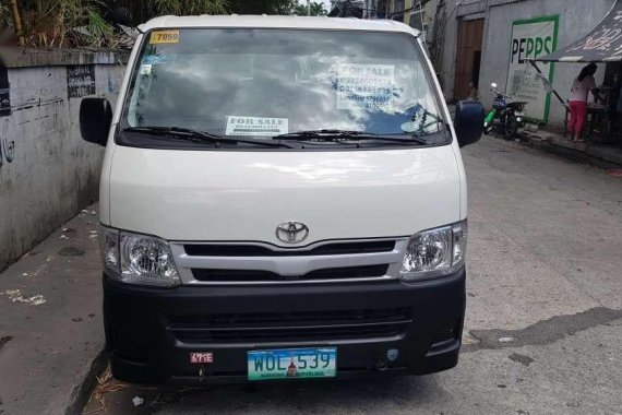 2014 TOYOTA Hiace commuter 2.5 D4d LOCAL FOR SALE