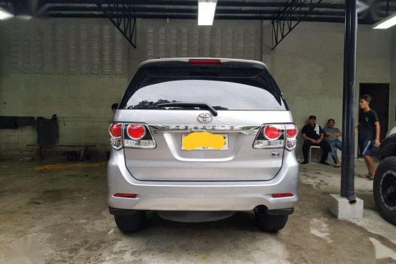 2015 Toyota Fortuner G AT Silver SUV For Sale 