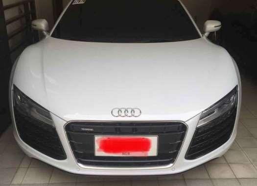 Audi R8 2014 model FOR SALE 