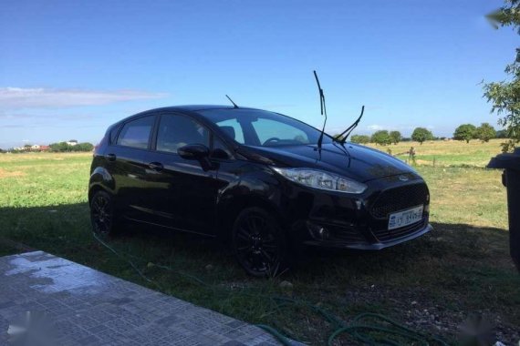 Ford Fiesta Trend 2015 1.5 L Hatchback