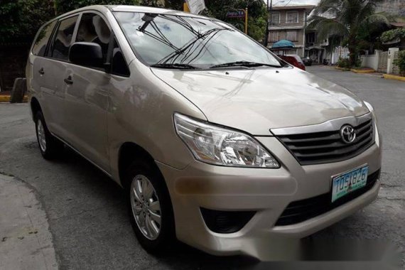 2012 Toyota Innova E Gas Manual