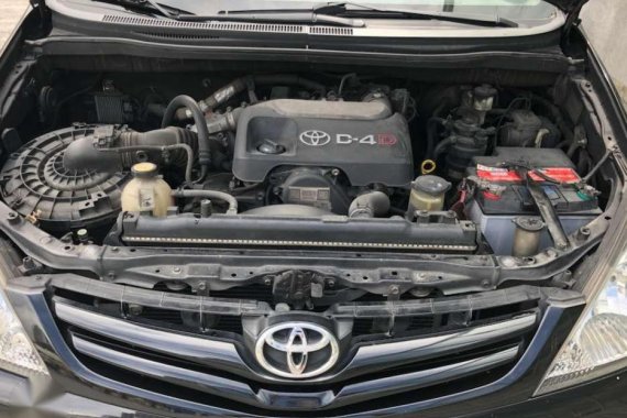 2011 Toyota Innova G diesel Automatic