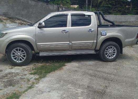 Toyota Hilux 2015 automatic,  diesel, 