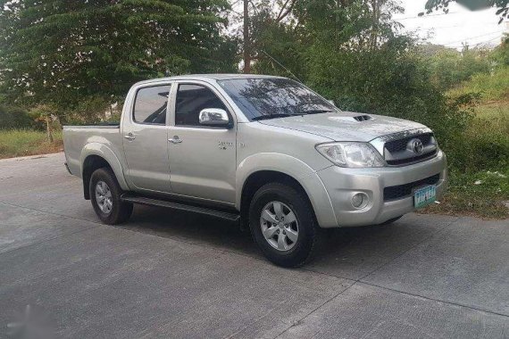 Toyota Hilux G 2011 Matic Diesel Silver For Sale 