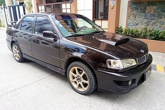 Well-maintained Toyota Corolla 2000 for sale