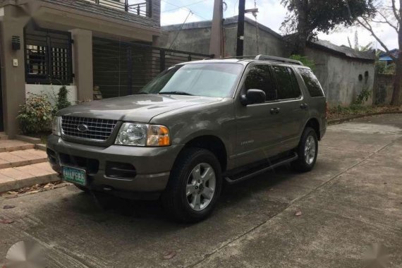 Ford Explorer xlt V6 4x2 2006 Automatic