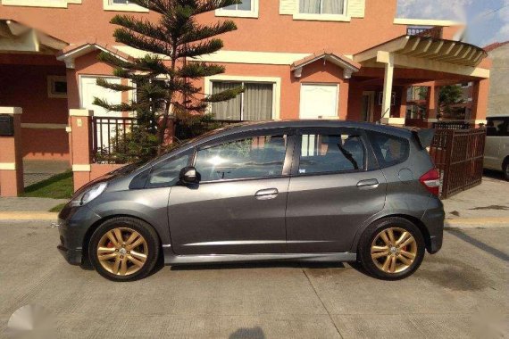 Honda Jazz 2013 Top of the line