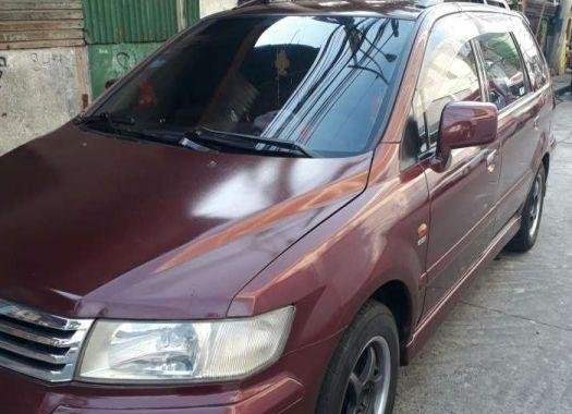 Mitsubishi Chariot Grandis 1998 Red For Sale 