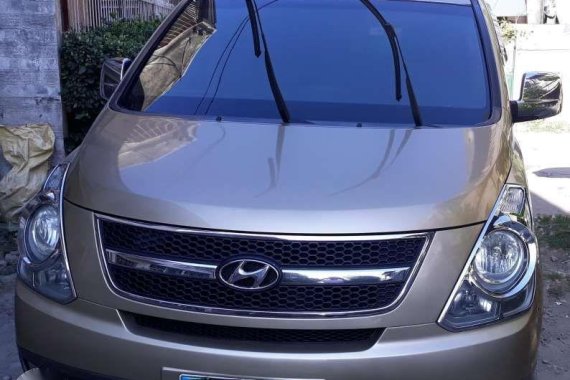 Hyundai Grand Starex Gold 2010 model