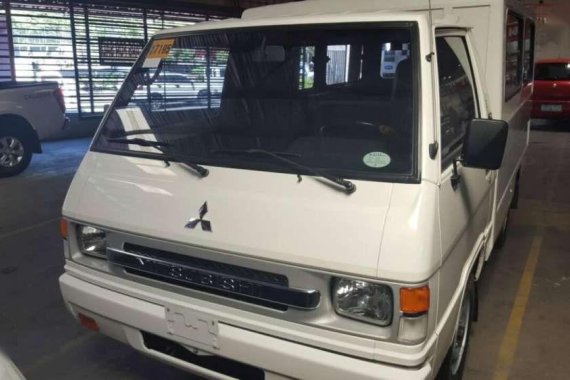 2016 Mitsubishi L300 FB Deluxe for sale