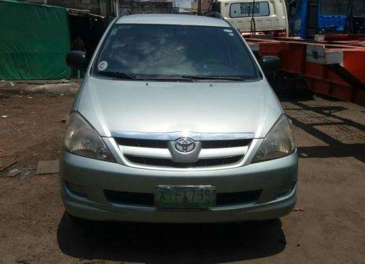 2005 Toyota Innova for sale