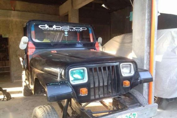 Like new Mitshubishi Jeep for sale