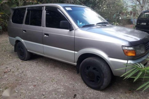 Toyota Revo 2000 for sale