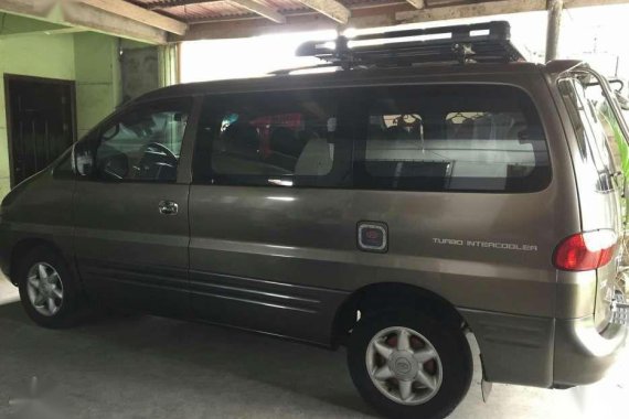 Hyundai Starex 2000 model FOR SALE 