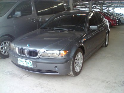 Like-new BMW 318I 2004 MT for sale