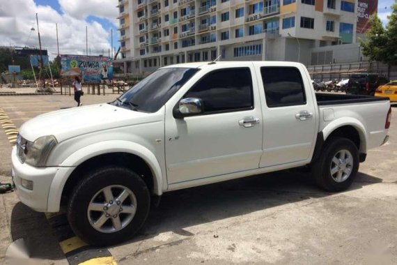 Isuzu Dmax LS 2004 model In good running condition