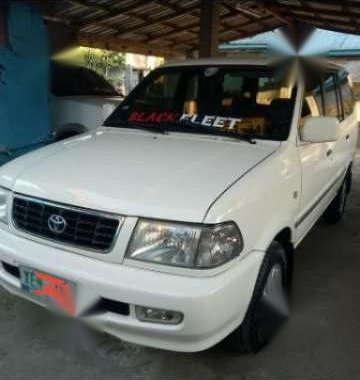 Toyota Revo 2002 model Power door.