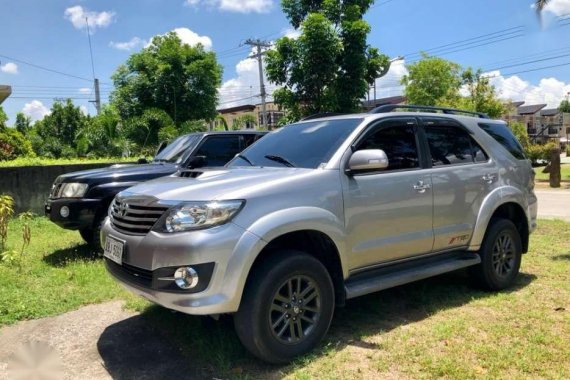 Toyota Fortuner G 2015 MT All Stock 32k mileage