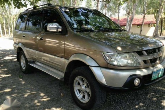 2005 Isuzu Crosswind xuv manual For sale only