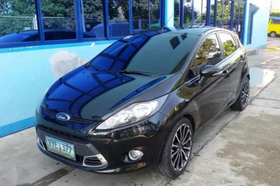 ( TOP OF THE LINE ) 2011 Ford Fiesta 1.6S