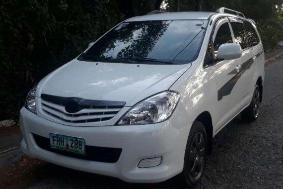 Toyota innova J 2012 FOR SALE 