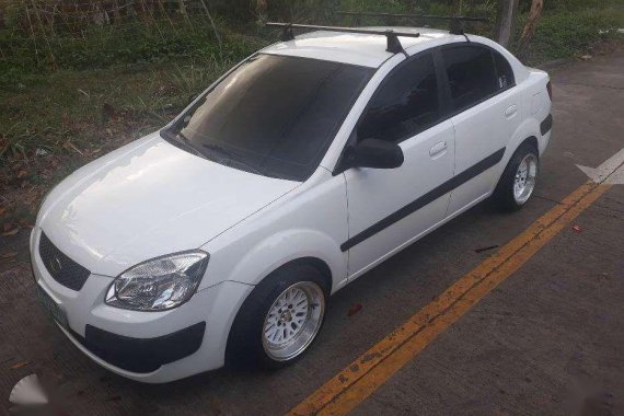 2009 mdl KIA Rio all power FOR SALE  