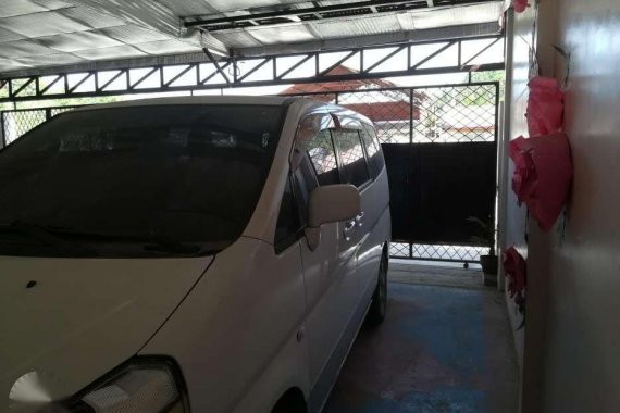   Like New Nissan Serena For sale