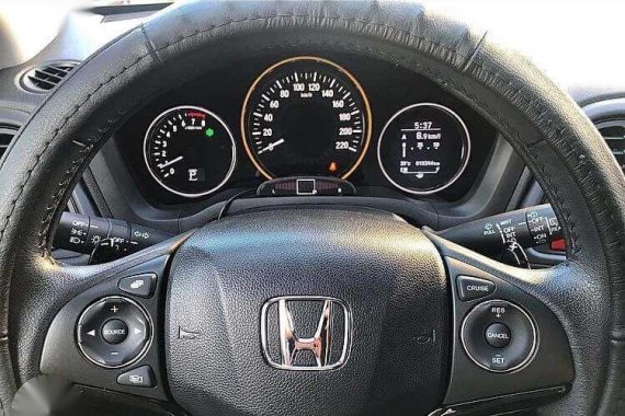 2016 Honda HRV E 11k kms FOR SALE 