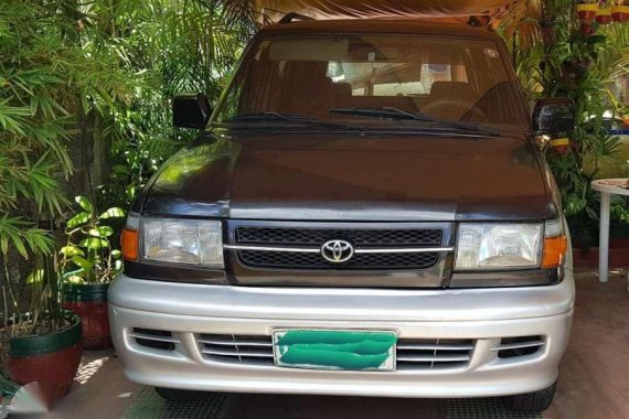 Toyota Revo 2000 for sale