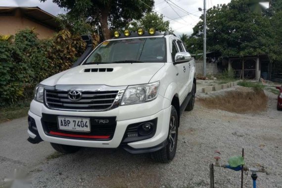 Toyota Hilux 2015 Trd manual 4by2 white 998000