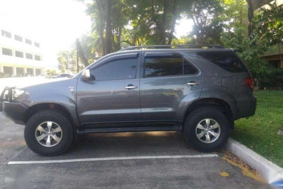 2009 acquired Toyota Fortuner G Matic Diesel 4x2 Casa Maintained
