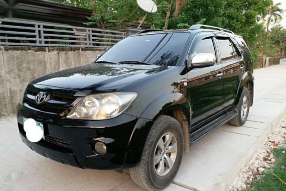 Toyota Fortuner V 2007 for sale 