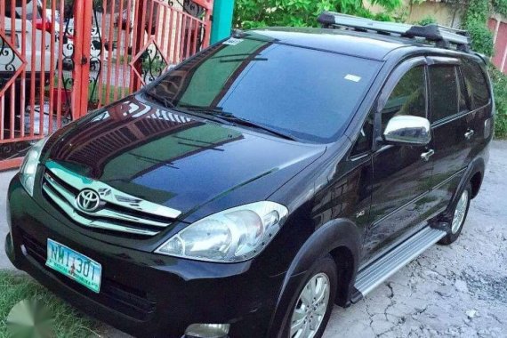 Toyota Innova V 2010 for sale 