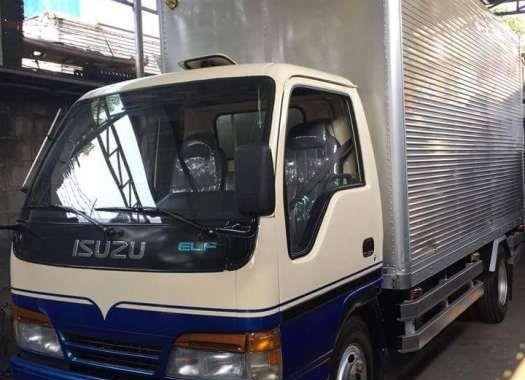 Isuzu Elf Closevan 14ft NKR for sale 